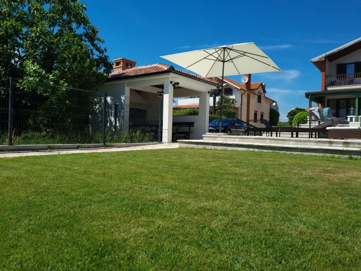 Villa Lukas Sukošan Extérieur photo