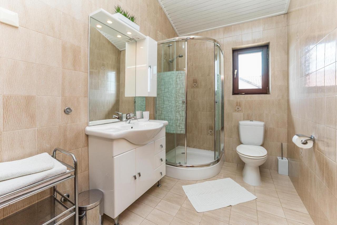Villa Lukas Sukošan Extérieur photo