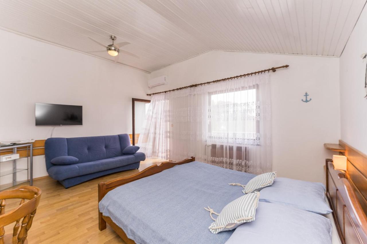 Villa Lukas Sukošan Extérieur photo